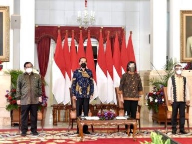 Presiden Joko Widodo secara resmi membuka acara Sarasehan 100 Ekonom Indonesia
