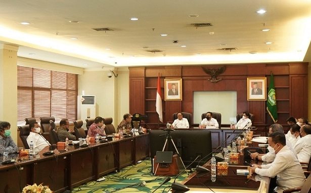 Direktur Jenderal Pendidikan Islam Ali Ramdhani