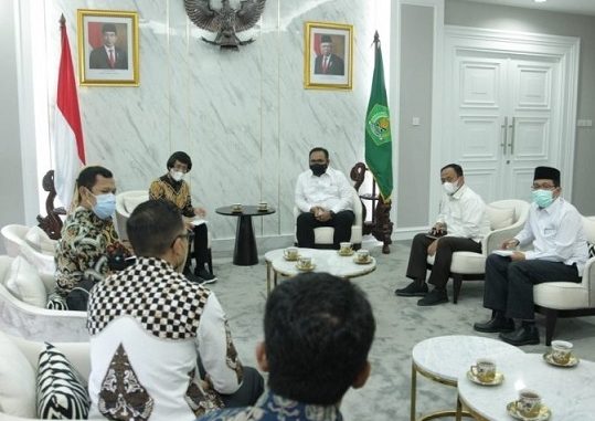 Menag menerima Ketua Umum LPAI Seto Mulyadi