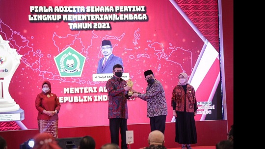 Raih Penghargaan Kementerian PANRB