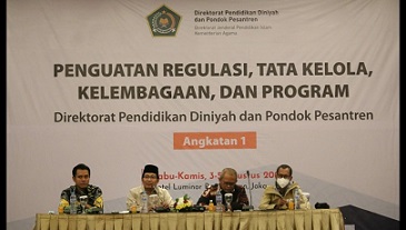 Rapat persiapan Hari Santri 2022