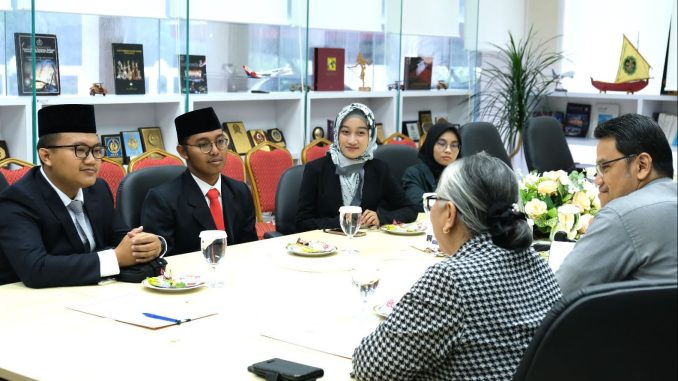 Delegasi Indonesia pada Kursus Kepemimpinan Pemuda Islam MABIMS di Brunei