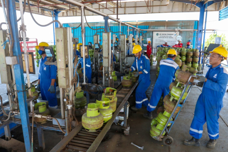 Masih banyak perusahaan industri yang belum menerima manfaat harga gas USD6