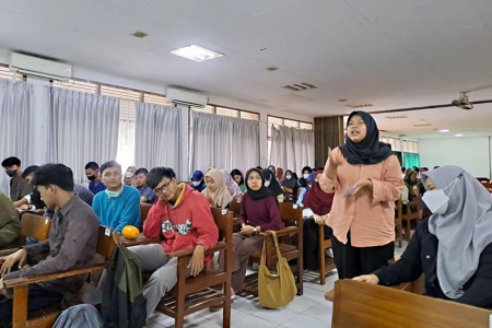 Dalam Permendikbudristek 44 status dosen dalam Permendikbudristek